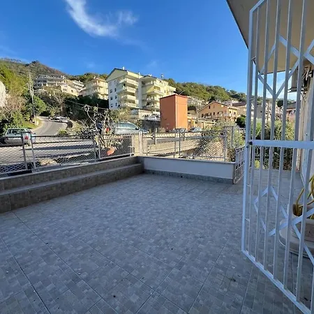 Smeraldo House A Few Steps From The Sea Vibo Valentia Marina