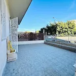 Apartment Smeraldo House A Few Steps From The Sea Vibo Valentia Marina
